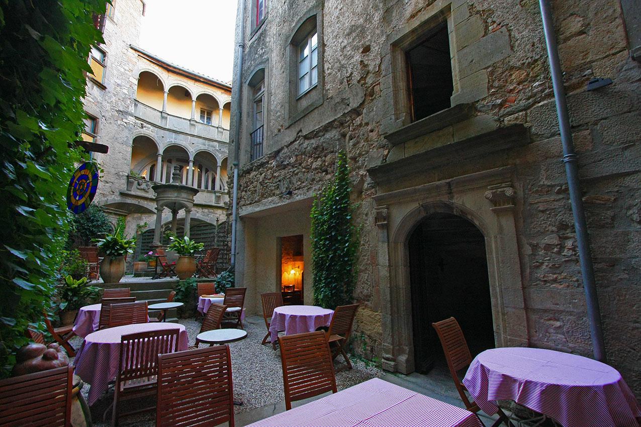 Hotel Restaurant D'Alibert Caunes-Minervois Exterior photo